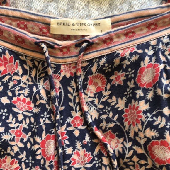 Spell & The Gypsy - Picture 4 of 7